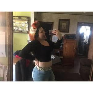 Meet your Posher, Skky